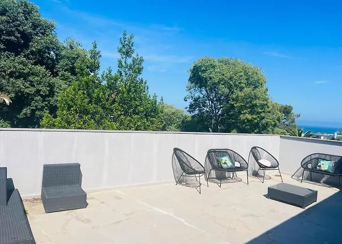 Antibes Appartement * אנטיב